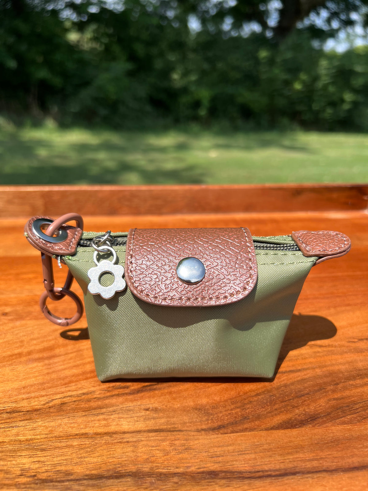 Barkin Waste Bag Holder