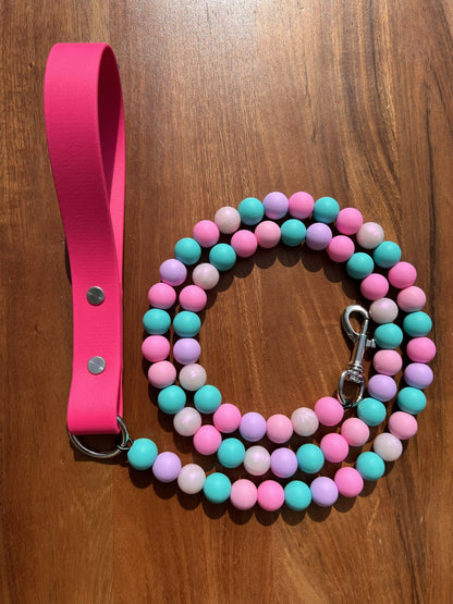 4' Signature Beaded Dog Leash - Iridescence