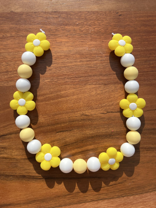 Daffodil Floral Beaded Dog Collar Necklace