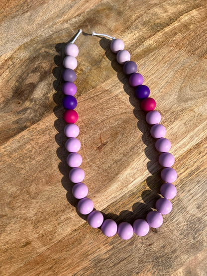 Very Berry 1 Beaded Dog Collar Necklace