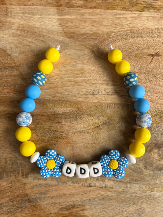 Bluebell Picnic Beaded Dog Collar Necklace
