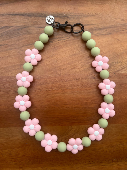 Primrose Floral Beaded Dog Collar Necklace