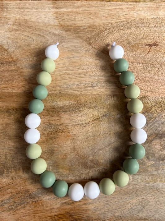 Moss Beaded Dog Collar Necklace