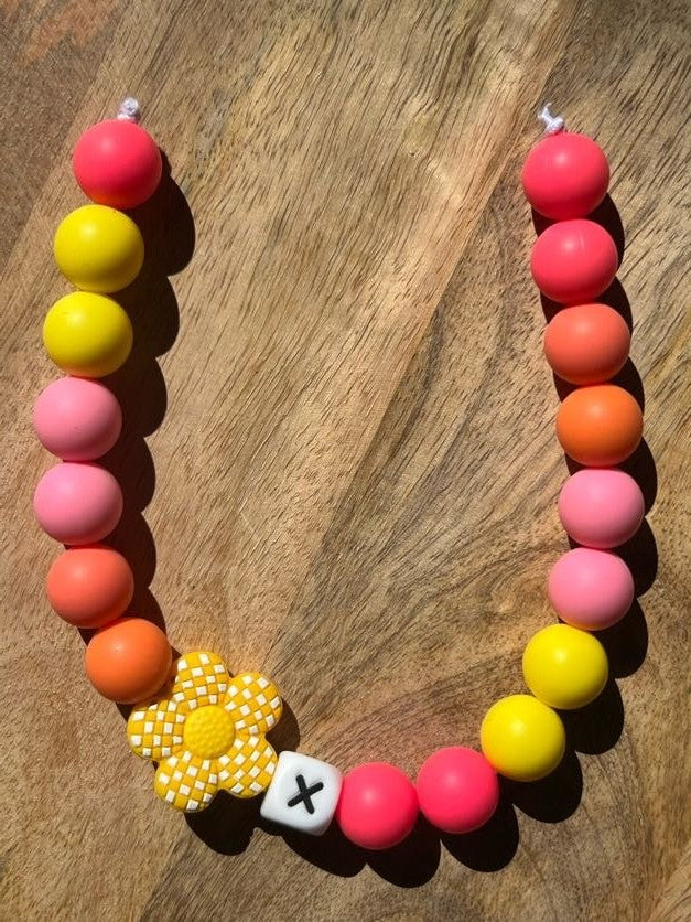 Happy Daisy Beaded Dog Collar Necklace