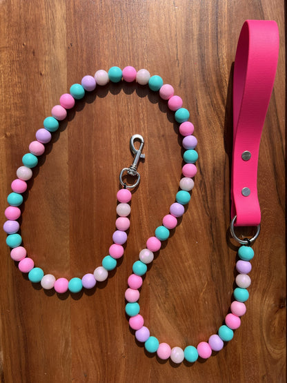 4' Signature Beaded Dog Leash - Iridescence