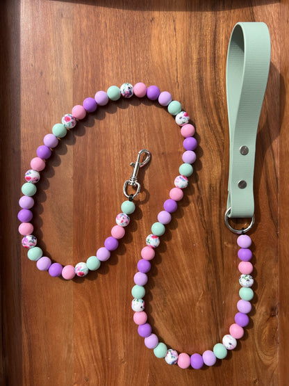4' Signature Beaded Dog Leash - Meadow